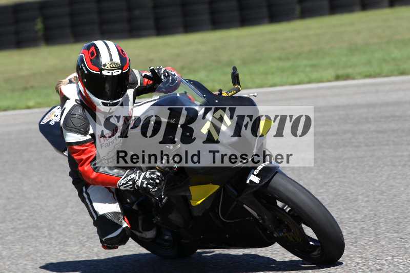 /Archiv-2025/42 07.08.2025 Peter Studer Girls Day ADR/Gruppe pink/717